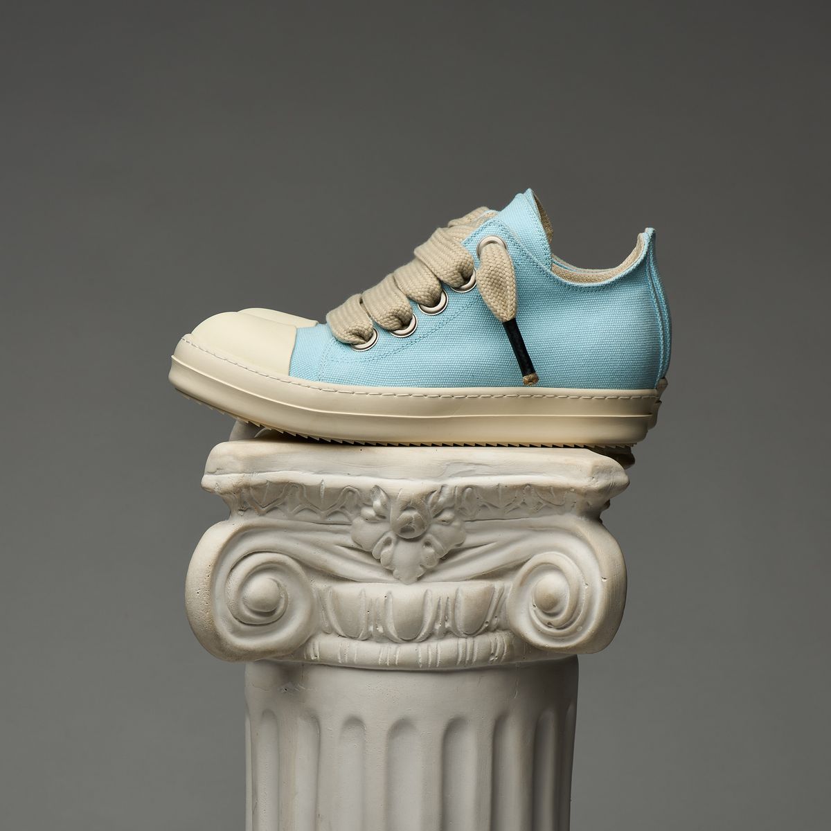 Salm 28 - Powder Blue