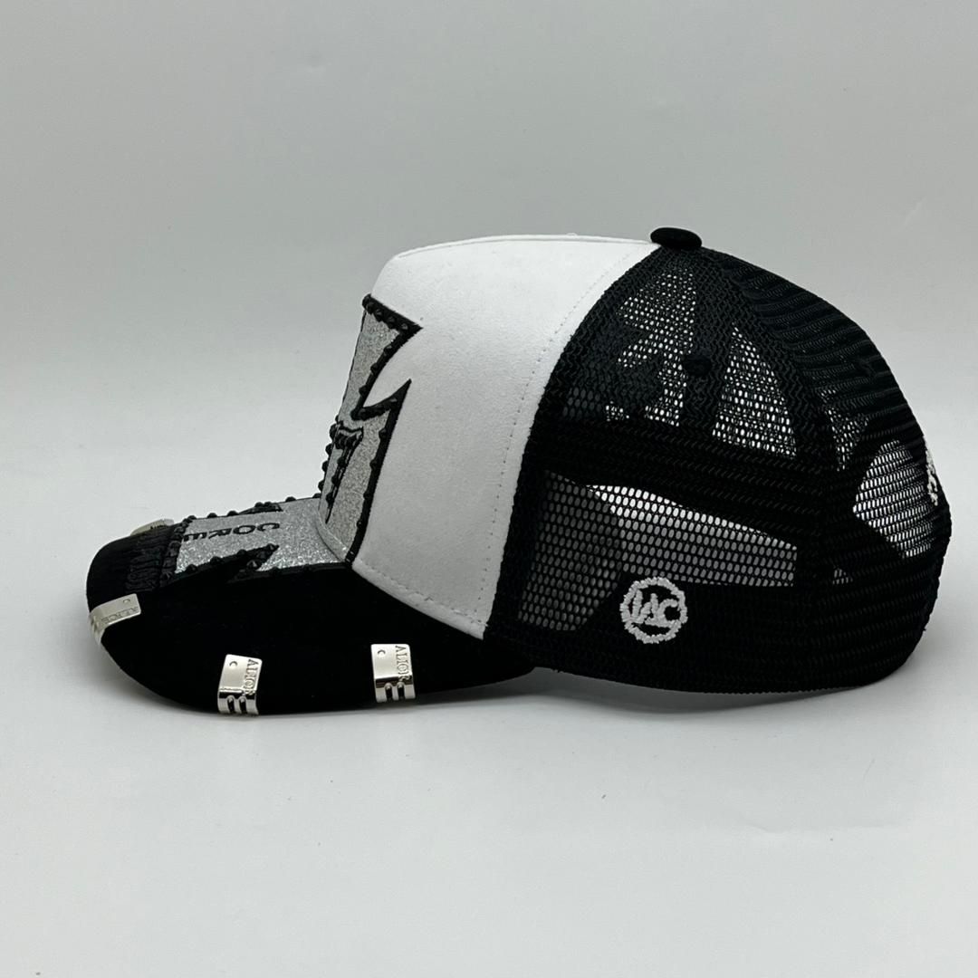 V4 Cross Diamond 777 Suede Trucker Hat - Black / White