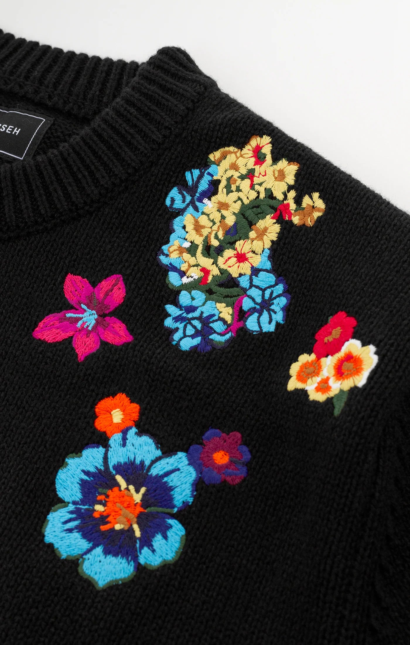Community Sweater - Black