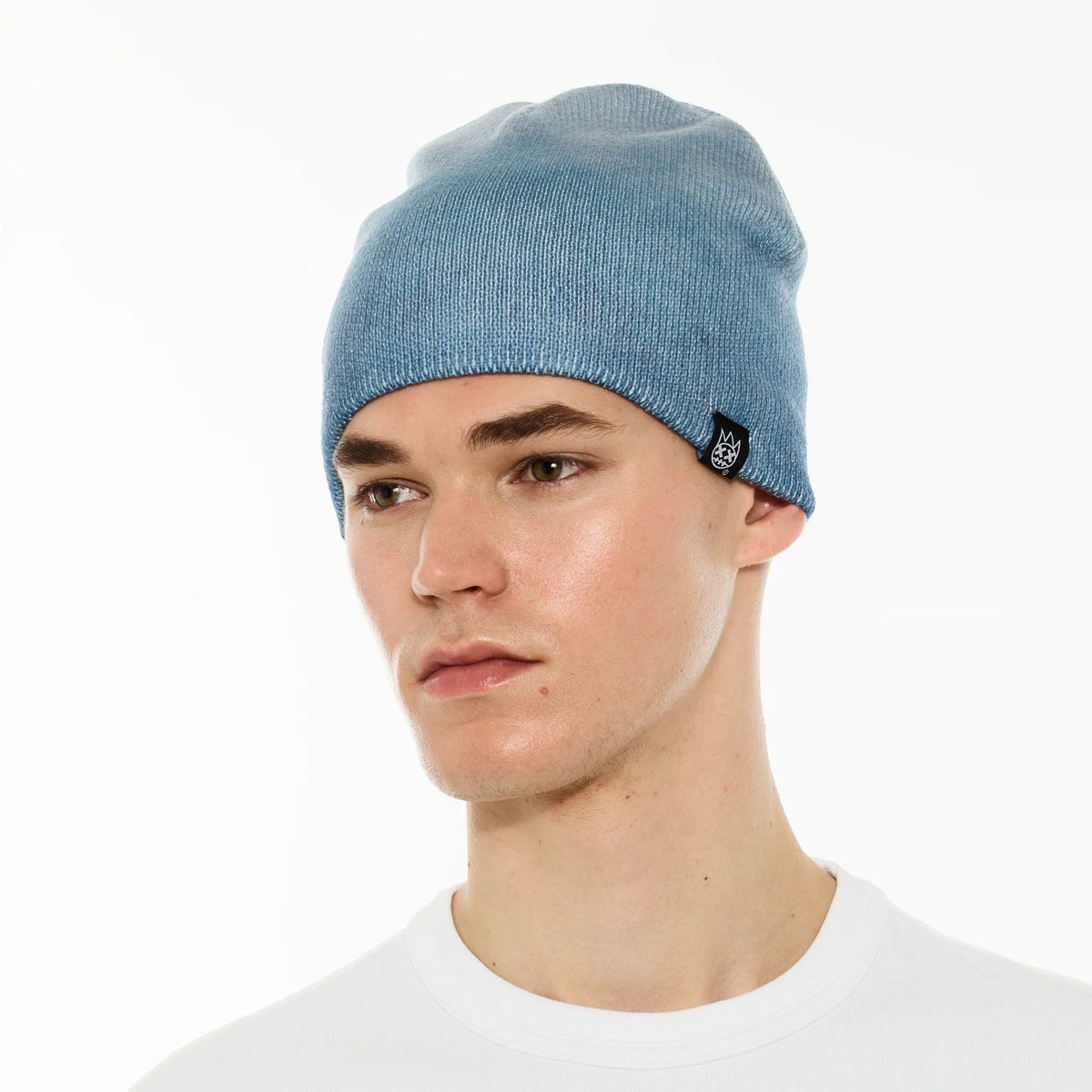 Knit Hat - Gradiant Blue Steel