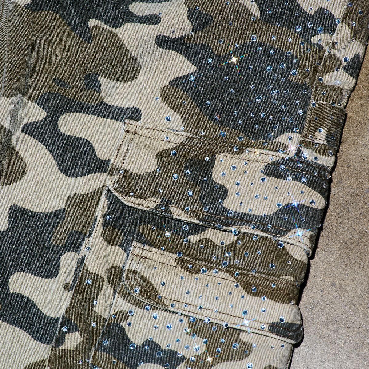 Creative Camo Cargo Shorts - Green