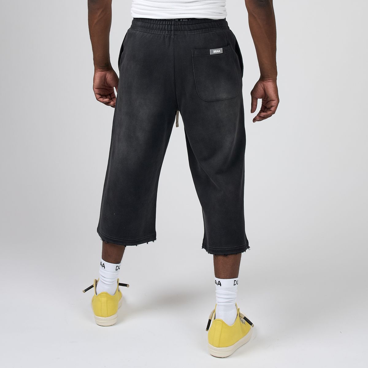 ABYSS Capri Shorts - Black