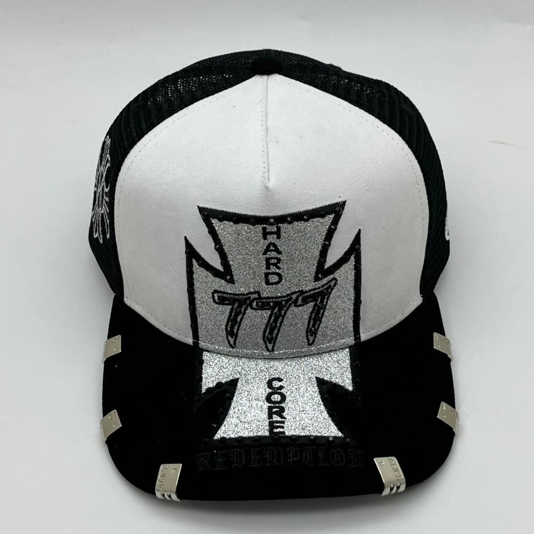 V4 Cross Diamond 777 Suede Trucker Hat - Black / White